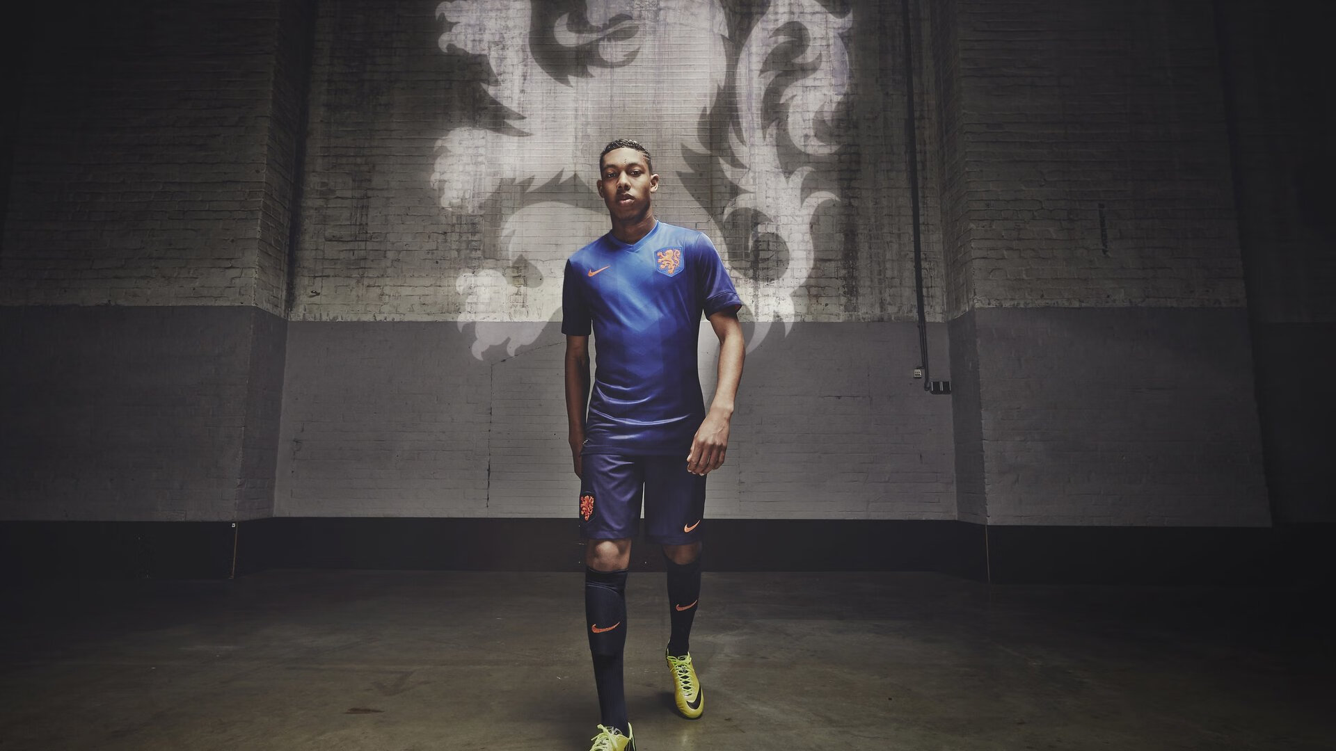 kaiyun登录-掌控风暴之眼，德布劳内关键节点战术调整，IG带队取胜！掌控风暴之眼，德布劳内关键节点战术调整，IG带队取胜！